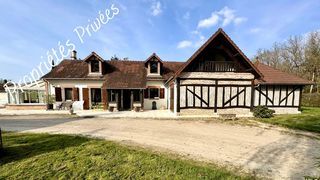  Maison � vendre 15 + pi�ces 217 m�