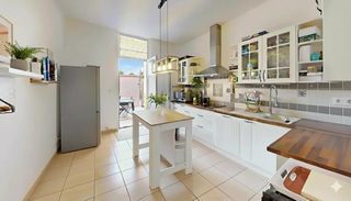  Maison � vendre 10 pi�ces 231 m�