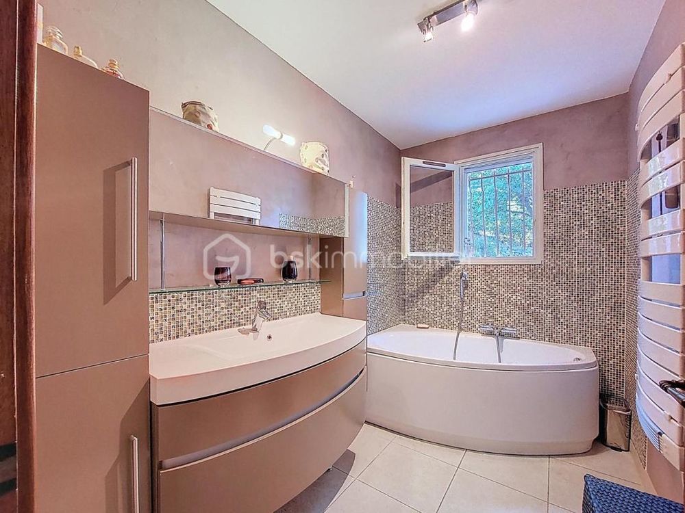 � vendre  Villa Ollioules (83190)