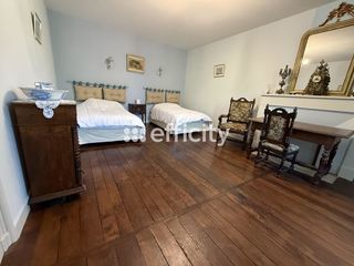  Maison � vendre 6 pi�ces 205 m�