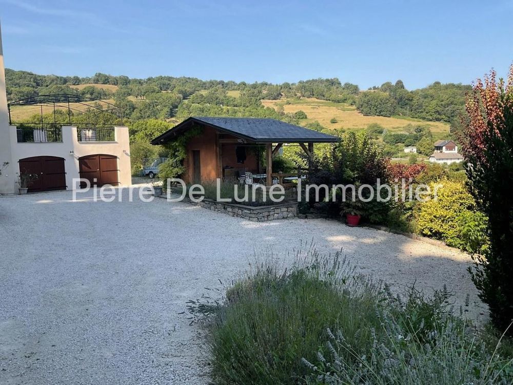 � vendre  Propri�t�/ch�teau Barberaz (73000)