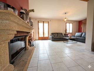  Propri�t�/ch�teau � vendre 8 pi�ces 165 m�