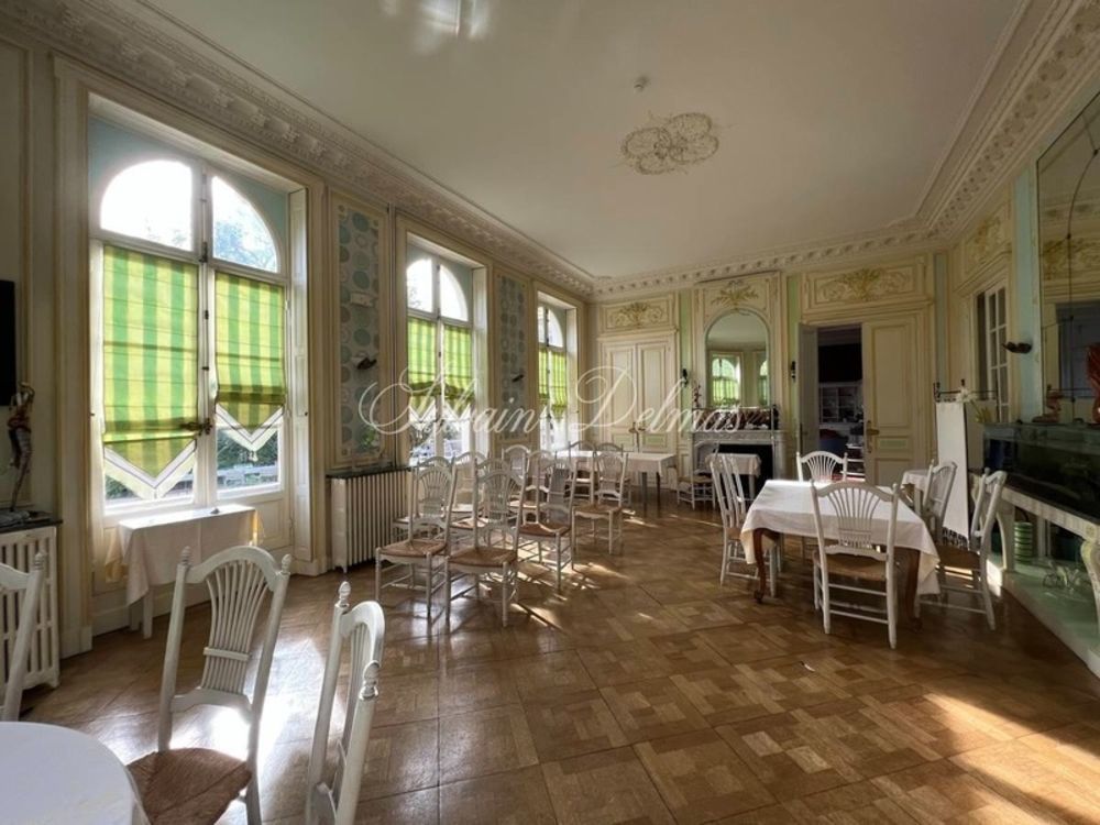 � vendre  Propri�t�/ch�teau Poitiers (86000)