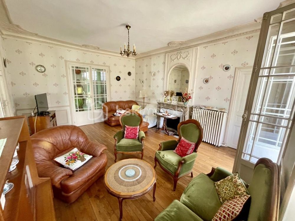 � vendre  Maison Chaumont-en-Vexin (60240)