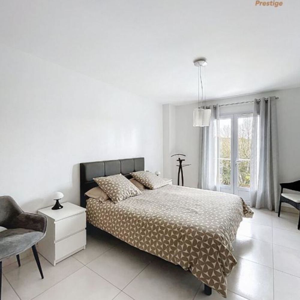 � vendre  Villa Saint-Maximin-la-Sainte-Baume (83470)