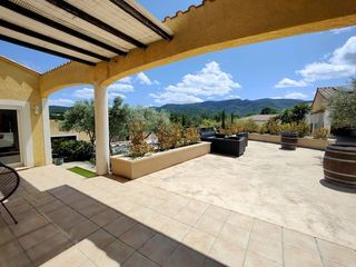  Maison � vendre 9 pi�ces 270 m�