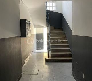  Immeuble � vendre 15 + pi�ces 466 m�