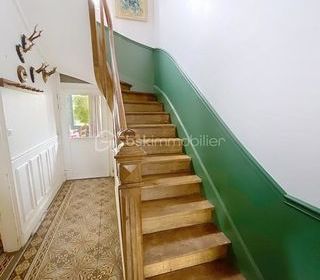  Propri�t�/ch�teau � vendre 9 pi�ces 256 m�