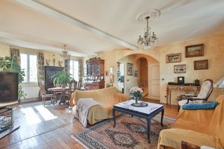  Propri�t�/ch�teau � vendre 7 pi�ces 146 m�