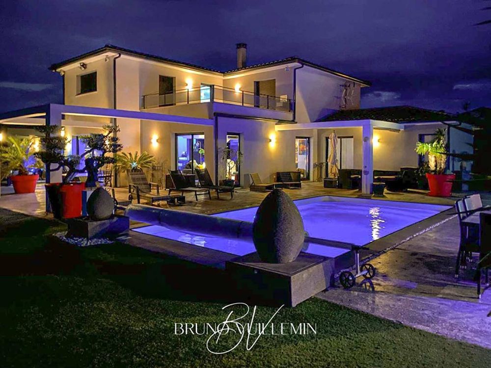 � vendre  Villa Narbonne (11100)