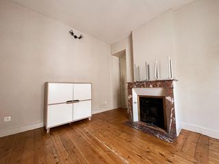  Immeuble � vendre 68 m�