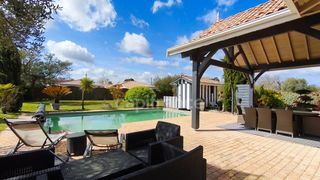  Villa � vendre 5 pi�ces 146 m�