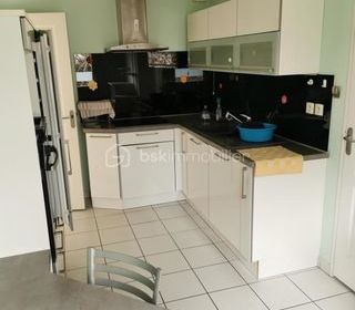  Appartement � vendre 3 pi�ces 77 m�