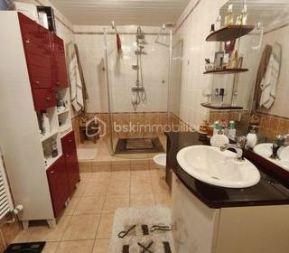  Maison � vendre 10 pi�ces 221 m�