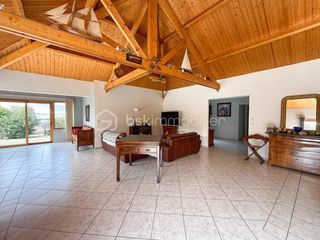  Propri�t�/ch�teau � vendre 7 pi�ces 200 m�