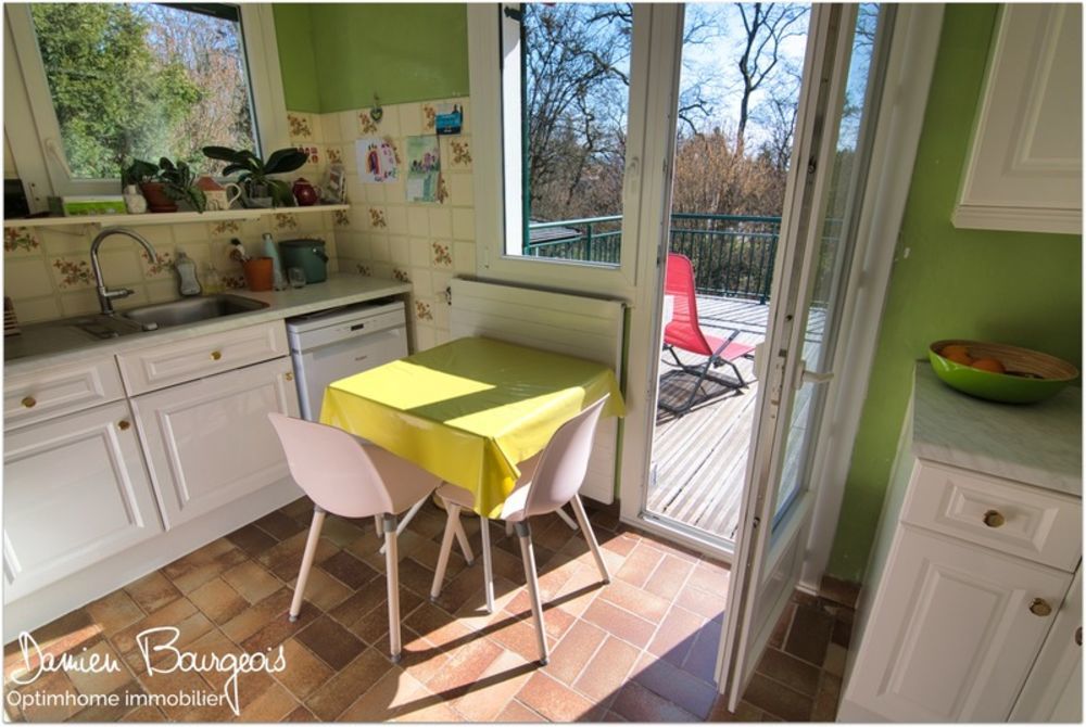 � vendre  Maison Saint-Genis-Pouilly (01630)