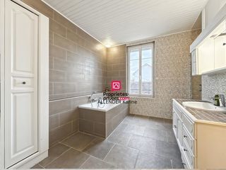  Maison � vendre 7 pi�ces 190 m�