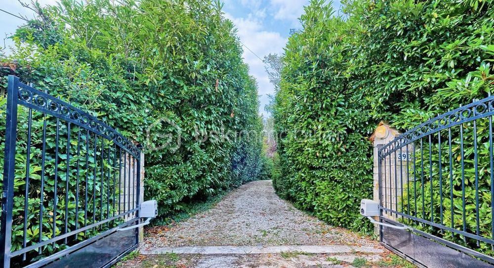 � vendre  Propri�t�/ch�teau Meaux (77100)