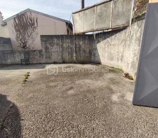  Maison � vendre 9 pi�ces 230 m�