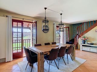  Maison � vendre 7 pi�ces 150 m�