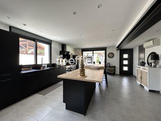  Maison � vendre 6 pi�ces 151 m�