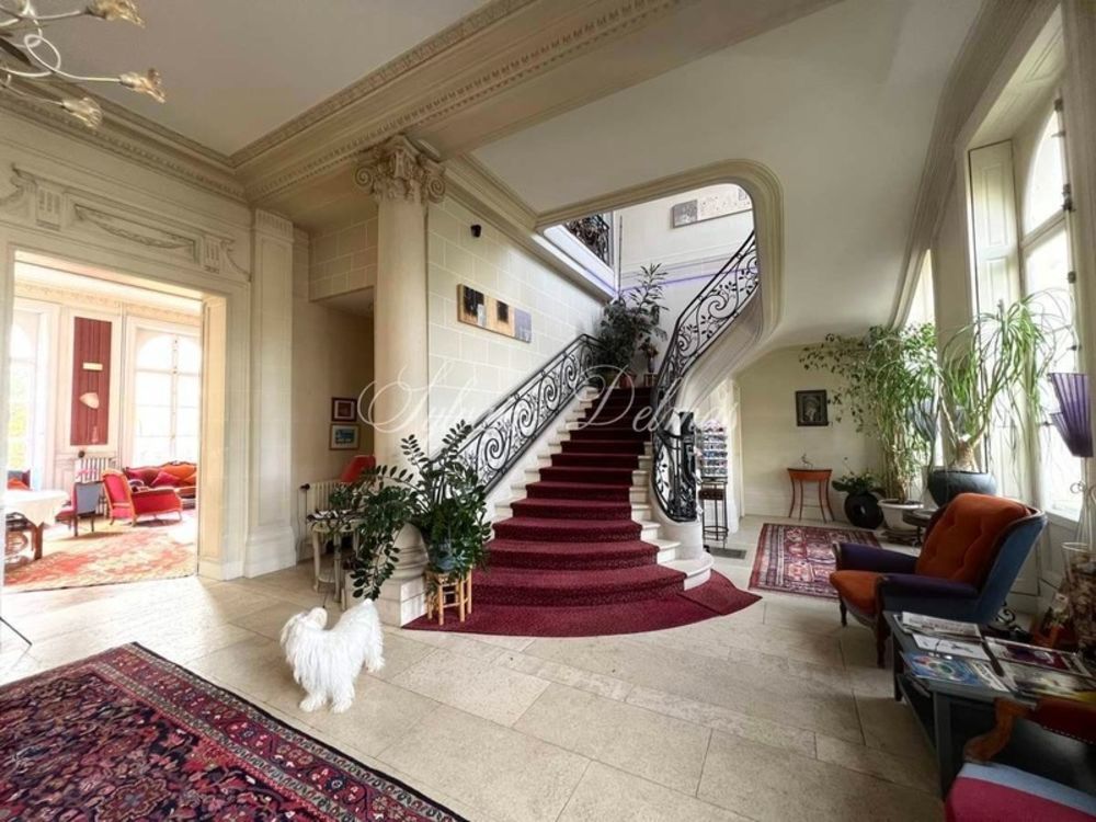 � vendre  Propri�t�/ch�teau Poitiers (86000)