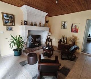  Maison � vendre 10 pi�ces 221 m�