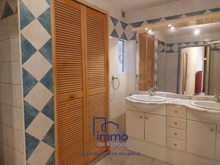  Immeuble � vendre 105 m�