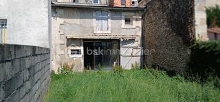  Immeuble � vendre 10 pi�ces 309 m�