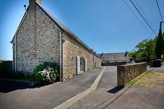  Maison � vendre 15 + pi�ces 355 m�