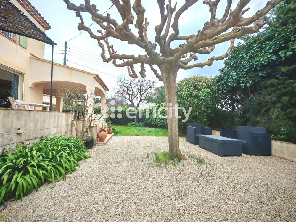 � vendre  Maison Marseille 11