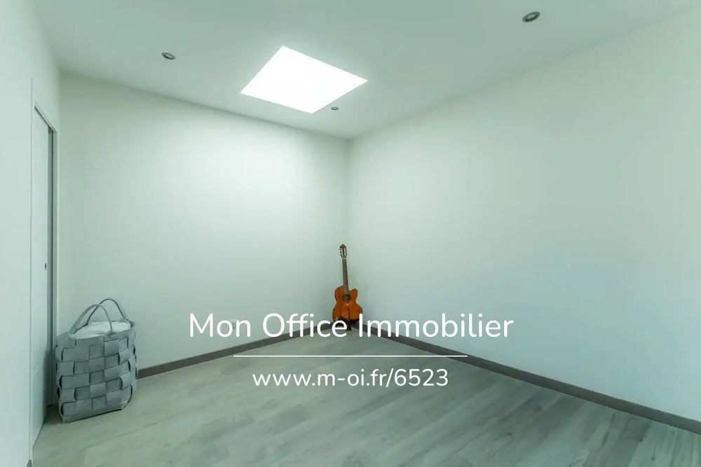 � vendre  Maison Velaux (13880)