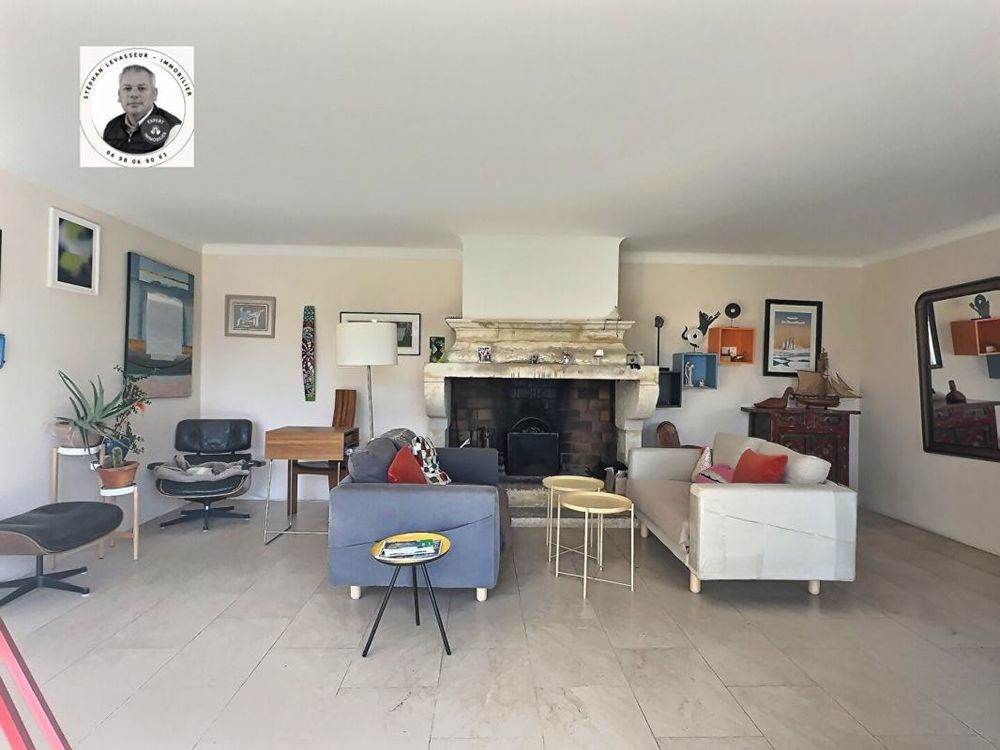 � vendre  Maison Lorgues (83510)