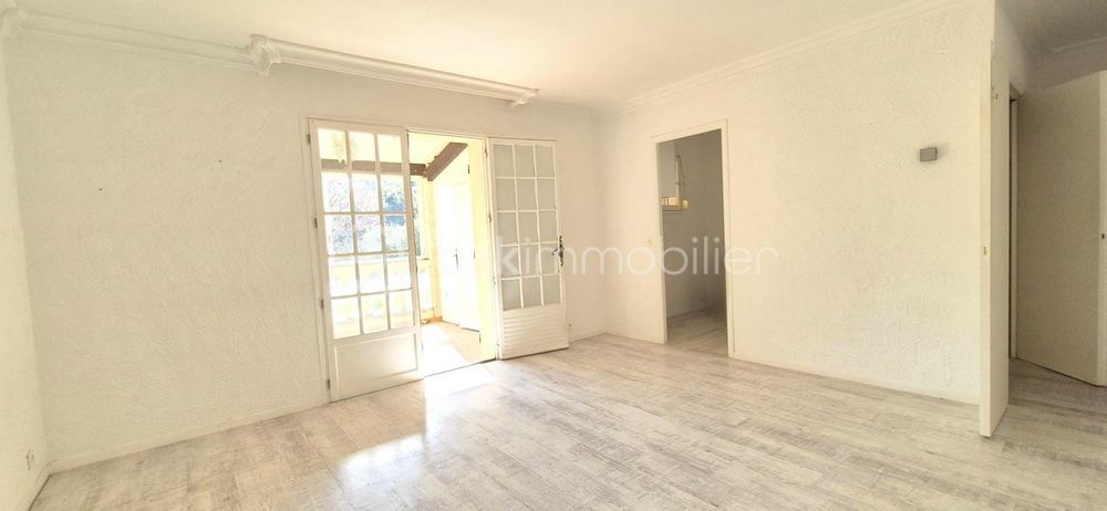 � vendre  Propri�t�/ch�teau Bormes-les-Mimosas (83230)