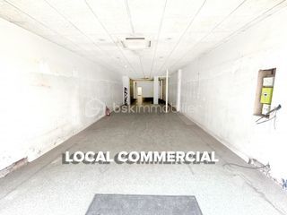  Immeuble � vendre 15 + pi�ces 625 m�