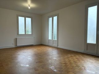  Maison � louer 5 pi�ces 130 m� Condat sur vienne