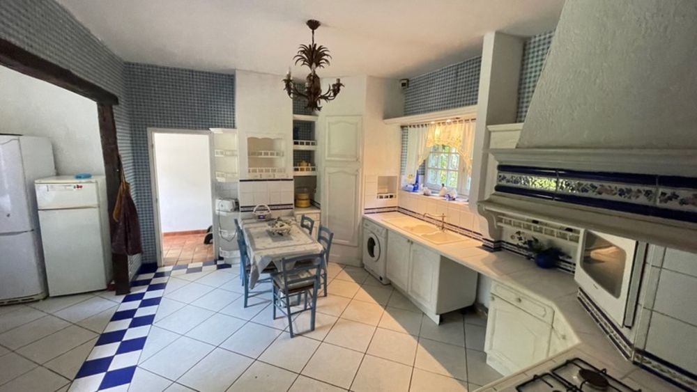 � vendre  Propri�t�/ch�teau Gouarec (22570)