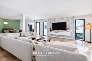  Maison � vendre 8 pi�ces 215 m�