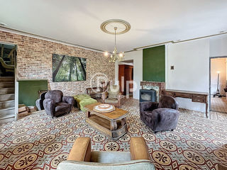  Propri�t�/ch�teau � vendre 13 pi�ces 249 m�