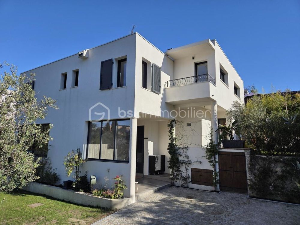 � vendre  Maison Vallauris (06220)