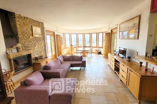  Maison � vendre 9 pi�ces 196 m�