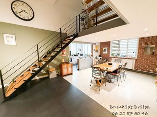  Maison � vendre 9 pi�ces 225 m�