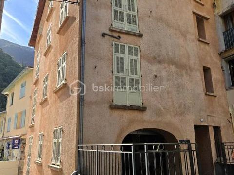   Maison Maison - 7 pi�ce(s) - 289 m�