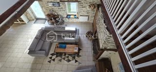  Maison � vendre 6 pi�ces 215 m�