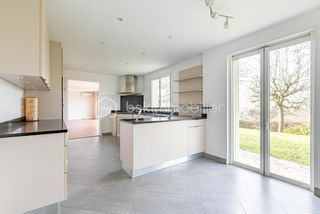  Maison � vendre 8 pi�ces 210 m�