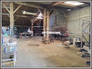  Remise / Grange � vendre 1 pi�ce 180 m�