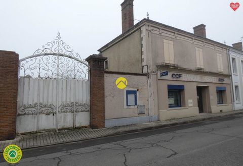   ANCIENNE BANQUE Maison - 8 pi�ce(s) - 190 m�