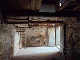  Remise / Grange � vendre 1 pi�ce 30 m�