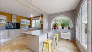  Villa � vendre 12 pi�ces 311 m�