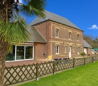  Maison � vendre 9 pi�ces 215 m�